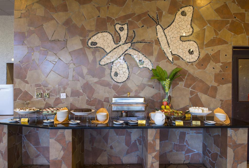 Hotel Rainbow Towers & Conference Centre 5*